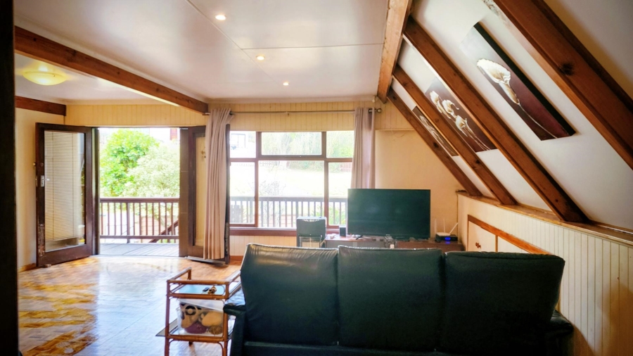 5 Bedroom Property for Sale in Old Place Western Cape